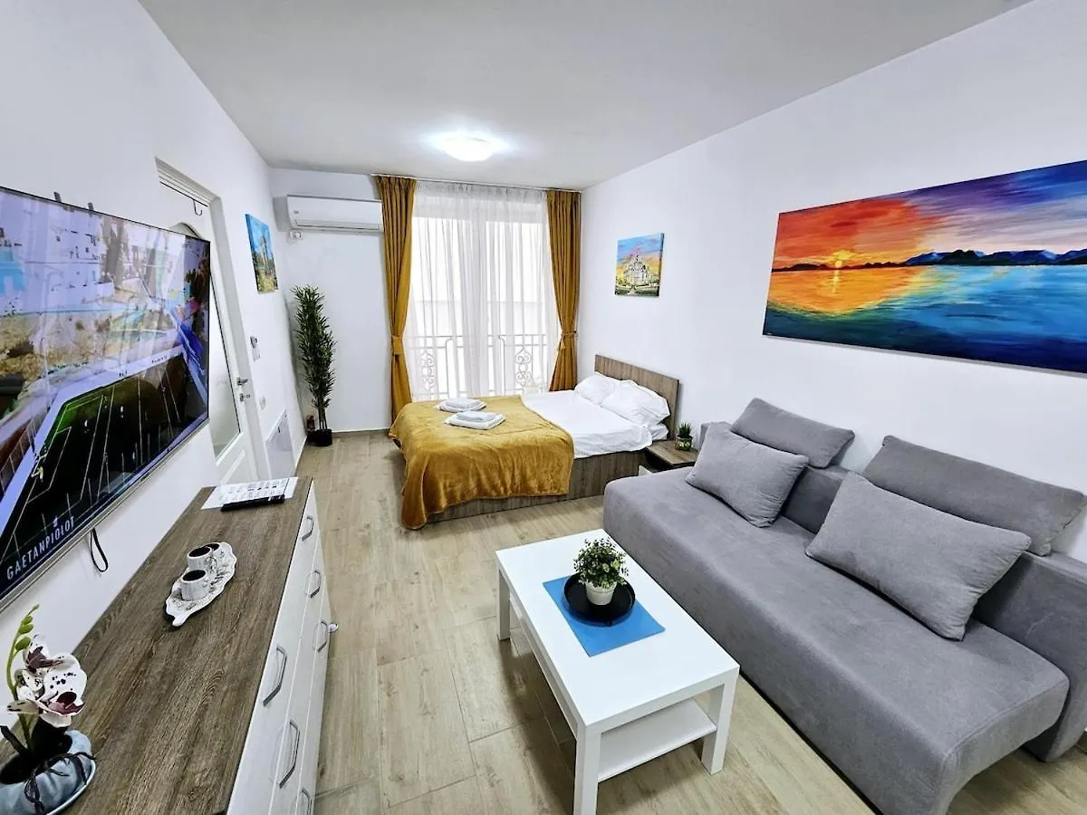 Modern & Cozy Studio Cismigiu Park - Pop6 Bucharest