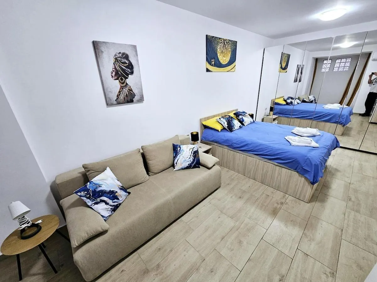 Modern & Cozy Studio Cismigiu Park - Pop6 Bucharest