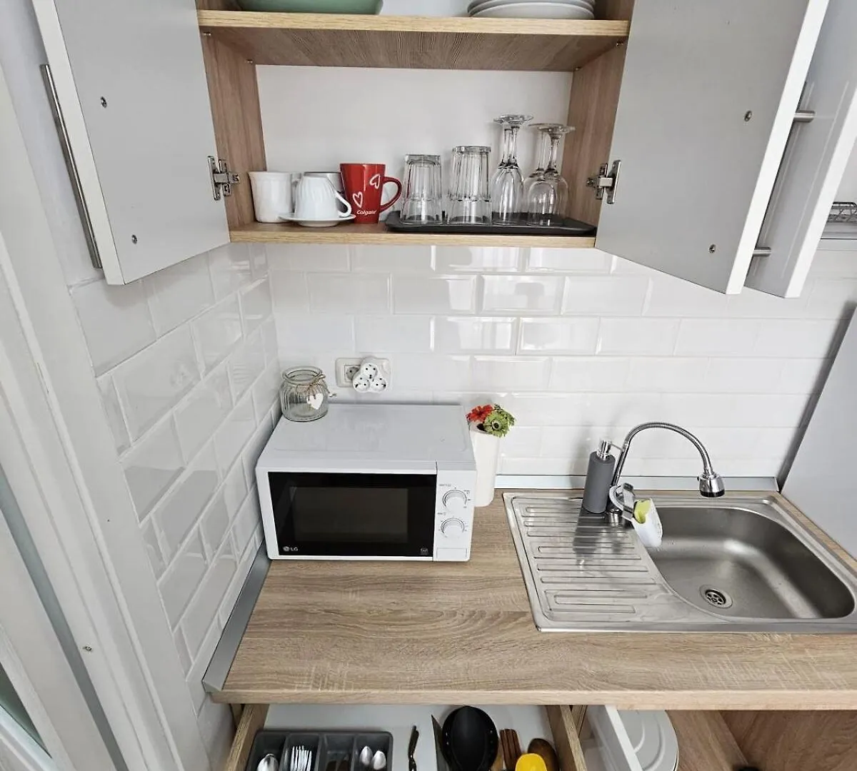 Modern & Cozy Studio Cismigiu Park - Pop6 Bucharest Apartment