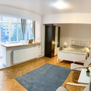 Apartment Luterana Studio, Bucharest