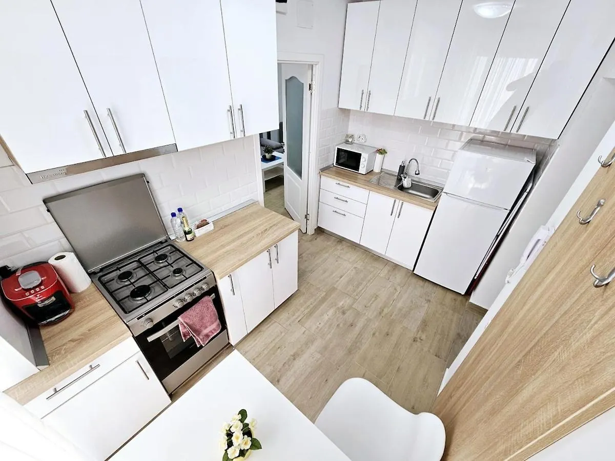Apartment Modern & Cozy Studio Cismigiu Park - Pop6 Bucharest