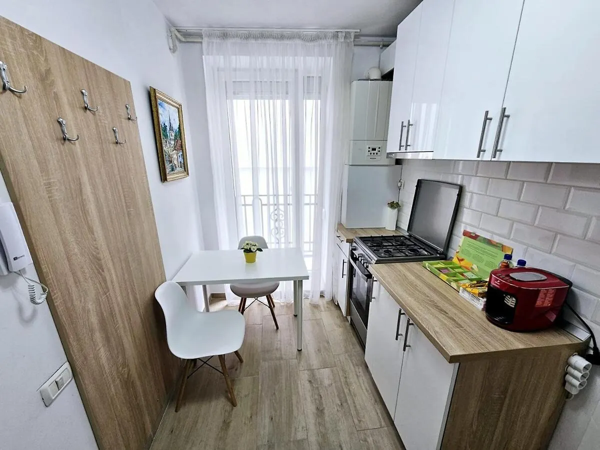 Modern & Cozy Studio Cismigiu Park - Pop6 Bucharest